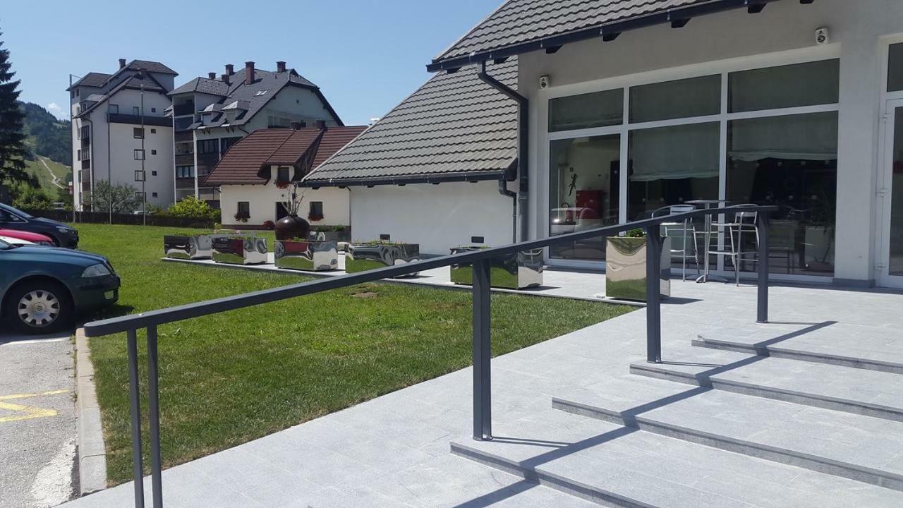 Klass 203 Kranjska Gora Esterno foto